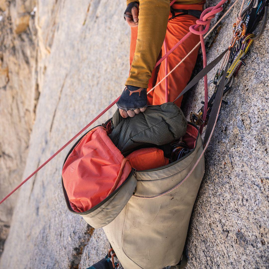 Free Wall Pack 44L | Patagonia discount